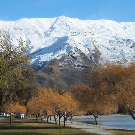 Wanaka Alpine Lodge Esterno foto